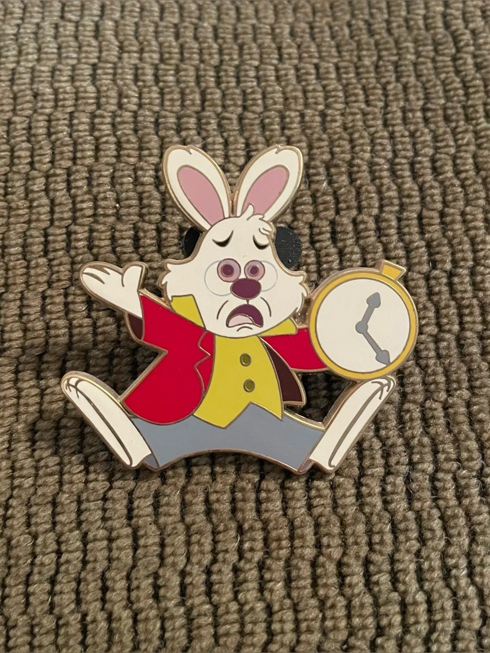 Alice in Wonderland White Rabbit Pocket Watch Pin